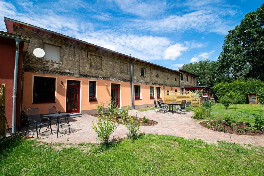 Ferienhaus Mit Terrasse Und Garten In Wandlitz Villa Esterno foto